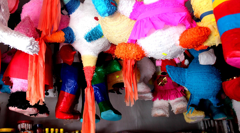 Getin | tienda de piñatas